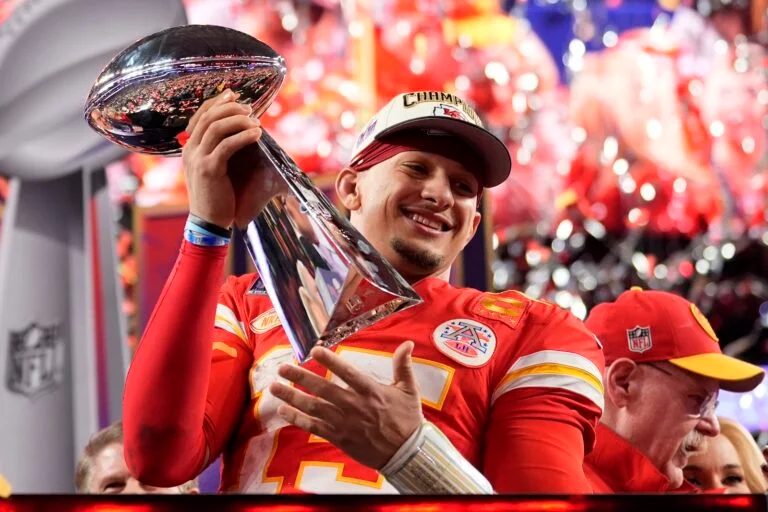 Super Bowl LVIII: Chiefs and 49ers Clash